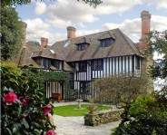 A Sea Captain�s Manor